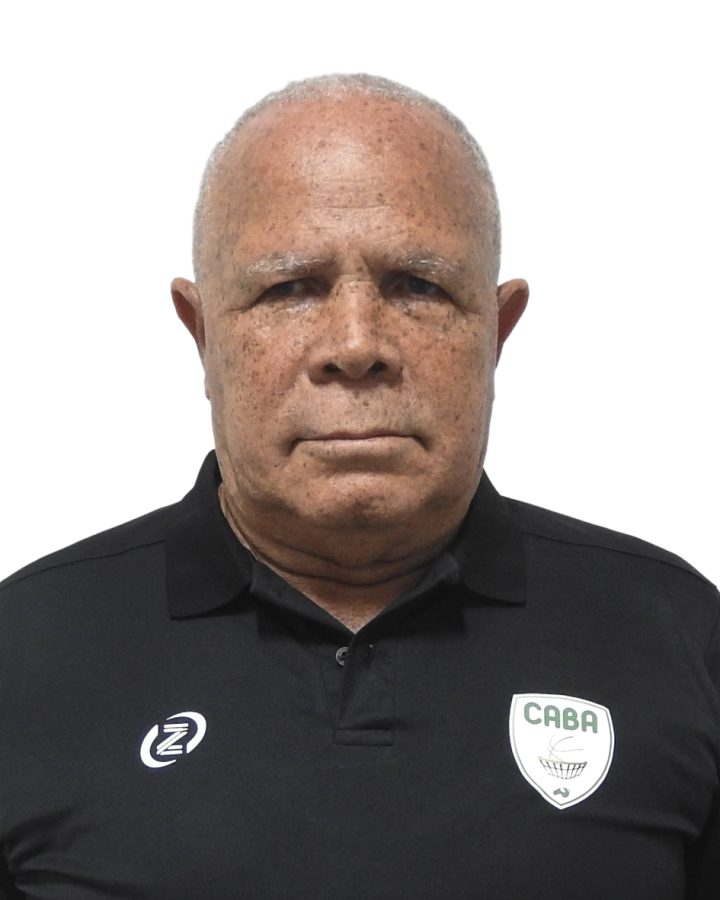 Fotografía de Ricardo Rosendo Archbold Joseph, árbitro departamental de baloncesto.