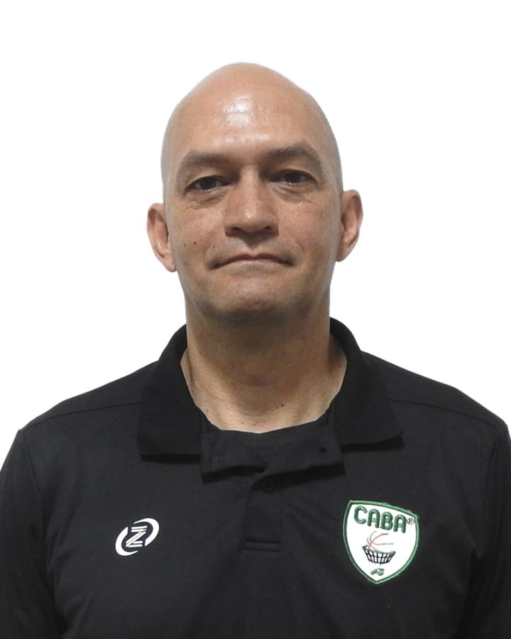 Fotografía de Jubier de Jesus Cartagena Layos, árbitro nacional de baloncesto.