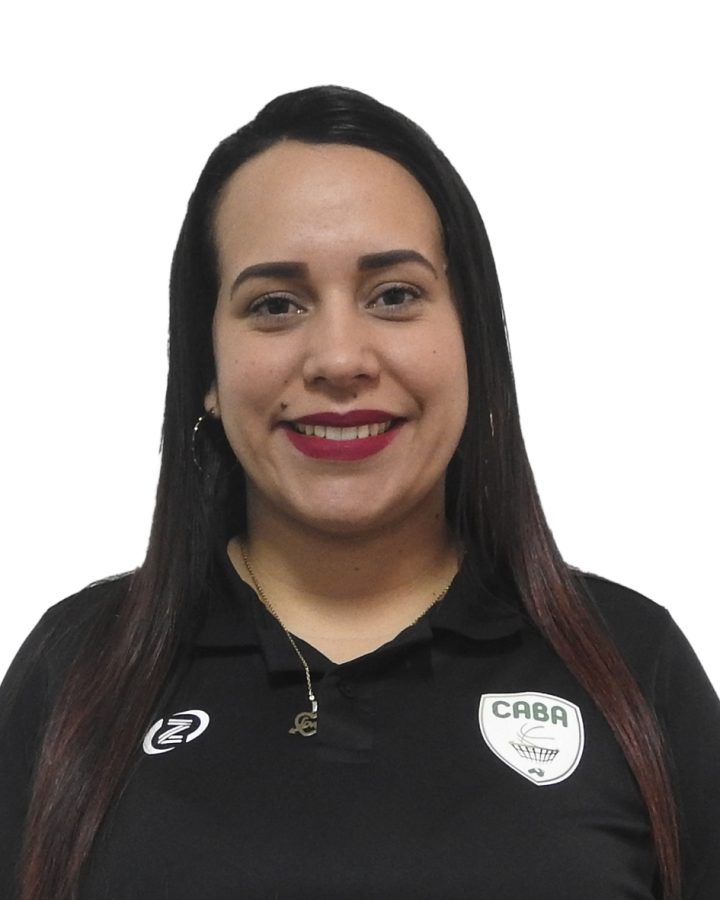 Fotografía de Iraly Alessandra Delgado Salamanca, oficial de mesa de control de baloncesto.