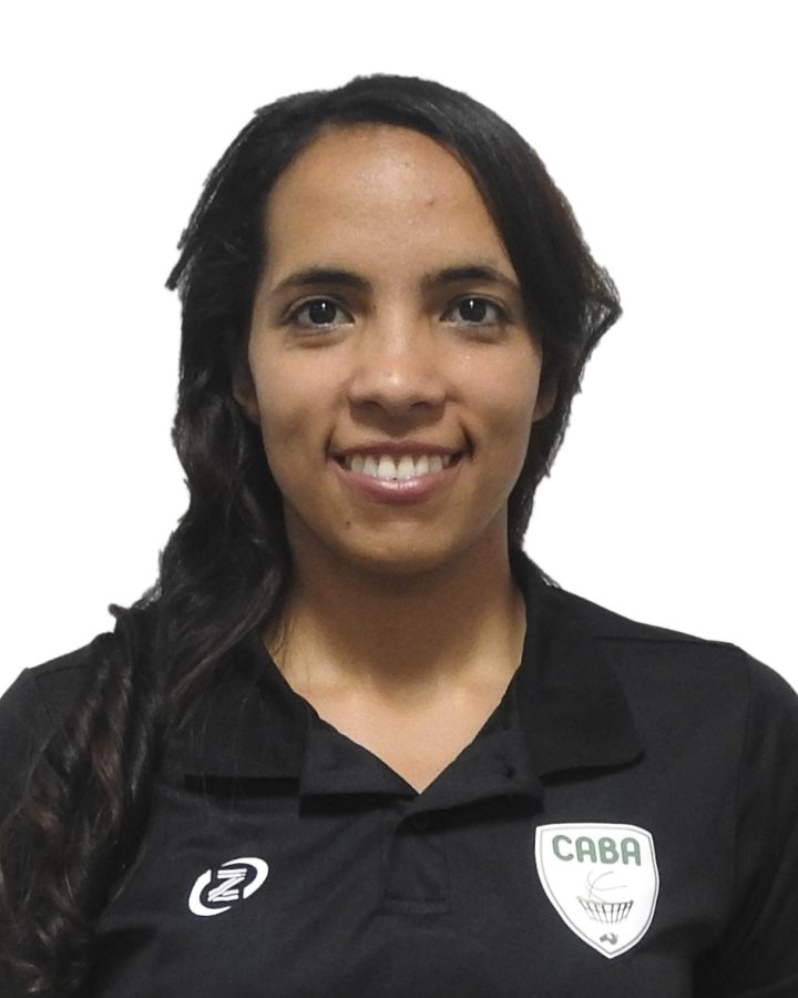 Fotografía de Ana Margareth Estrada García, oficial de mesa de control de baloncesto.