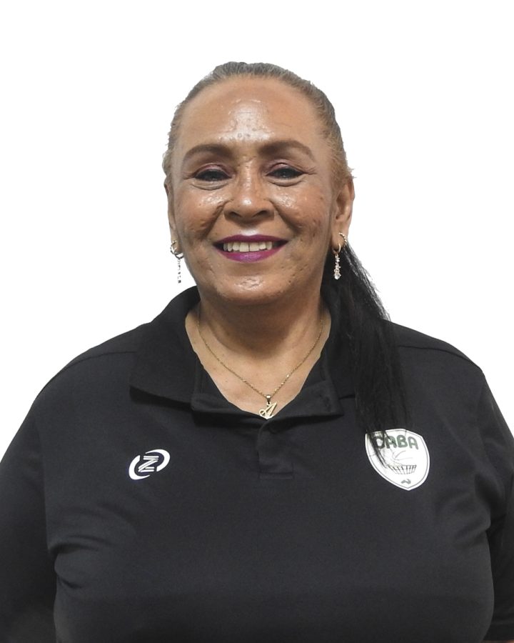 Fotografía de Alba Cecilia Gutierrez Vera, oficial de mesa de control de baloncesto.