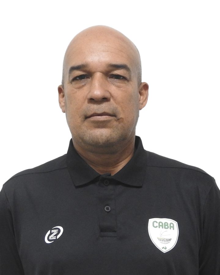 Fotografía de Luis Carlos Molina Gomez, árbitro departamental de baloncesto.