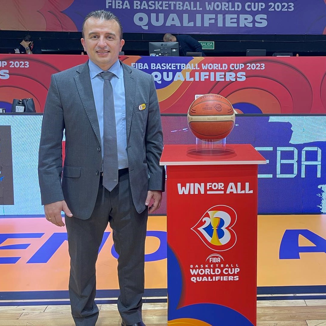 Árbitros de CABA — Díez y Vélez en los FIBA Basketball World Cup Qualifiers Americas