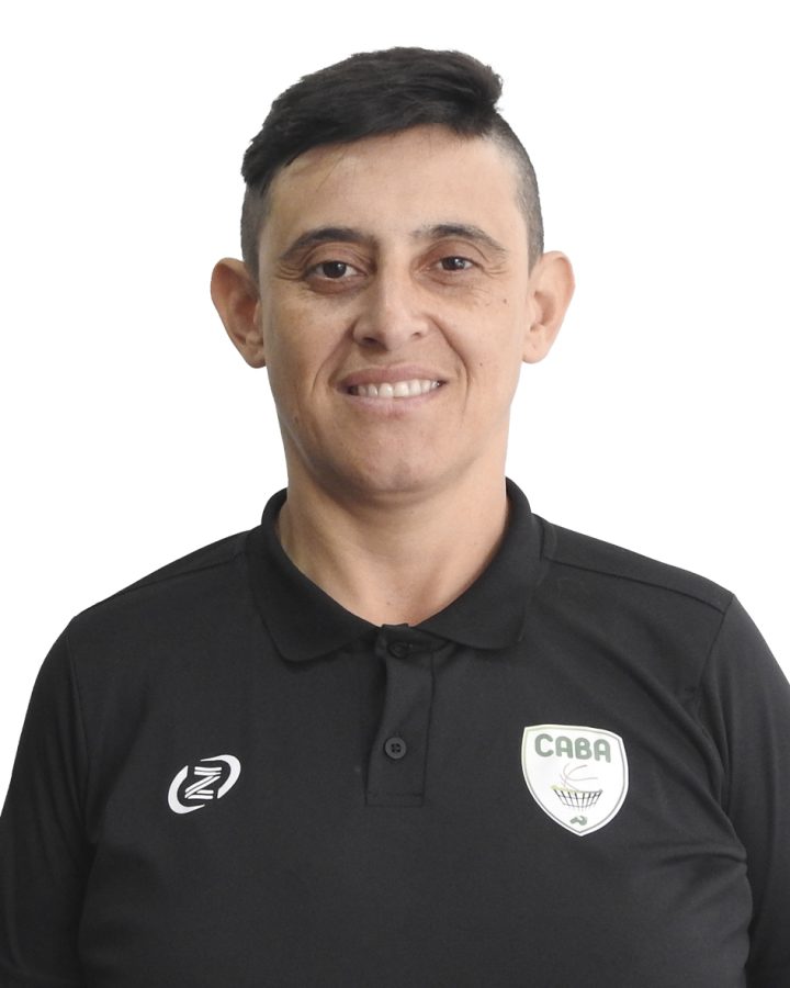 Fotografía de Luisa Fernanda Colonia Mira, árbitro departamental de baloncesto.